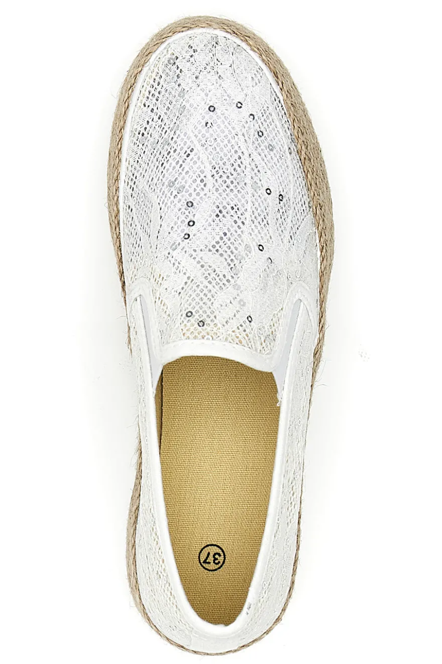 Slip-on bianche in crochet con suola in corda Energy E129