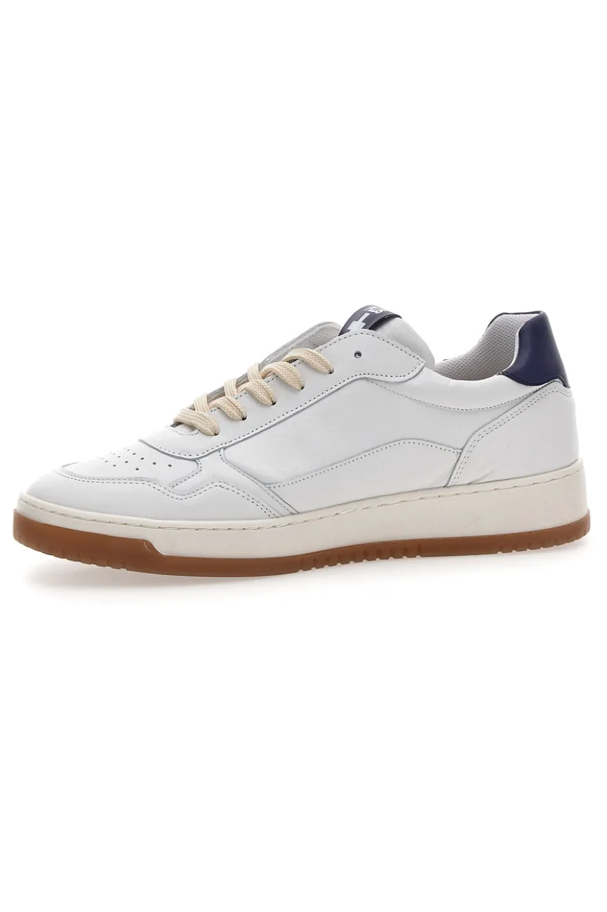 Sneaker bianca in vera pelle con dettagli blu Pittarello Plus S10