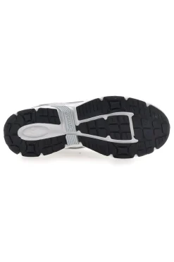 Sneaker da uomo grigie e bianche in mesh traspirante Joma RRT50S2602