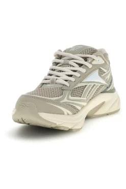 Sneakers beige basse leggere comfort Reebok Belwave