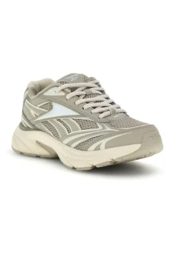 Sneakers beige basse leggere comfort Reebok Belwave