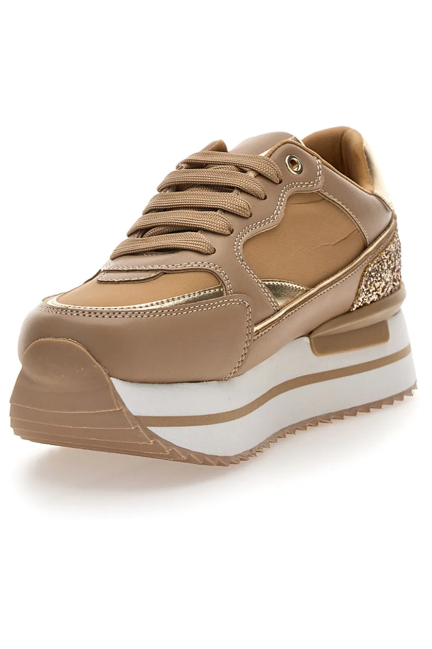 Sneakers beige con zeppa e inserti glitter Burani 51800C1133