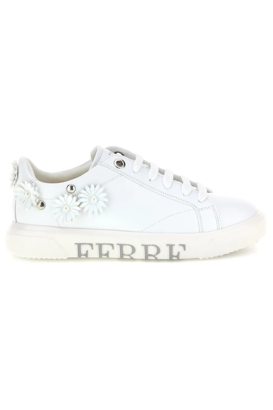 Sneakers bianche con applicazioni floreali Ferre F760