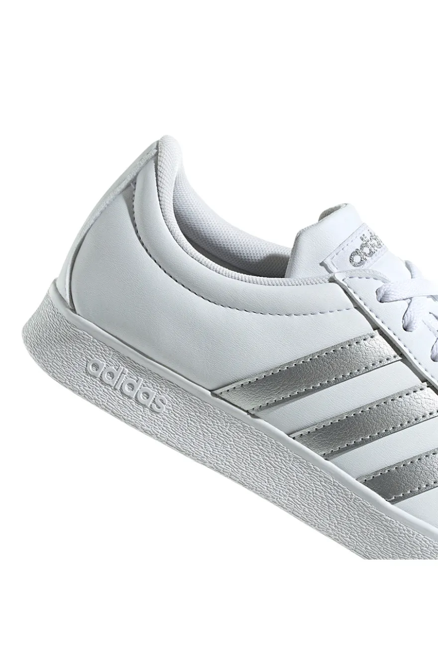Sneakers Bianche con Bande Argento Adidas VL Court Base
