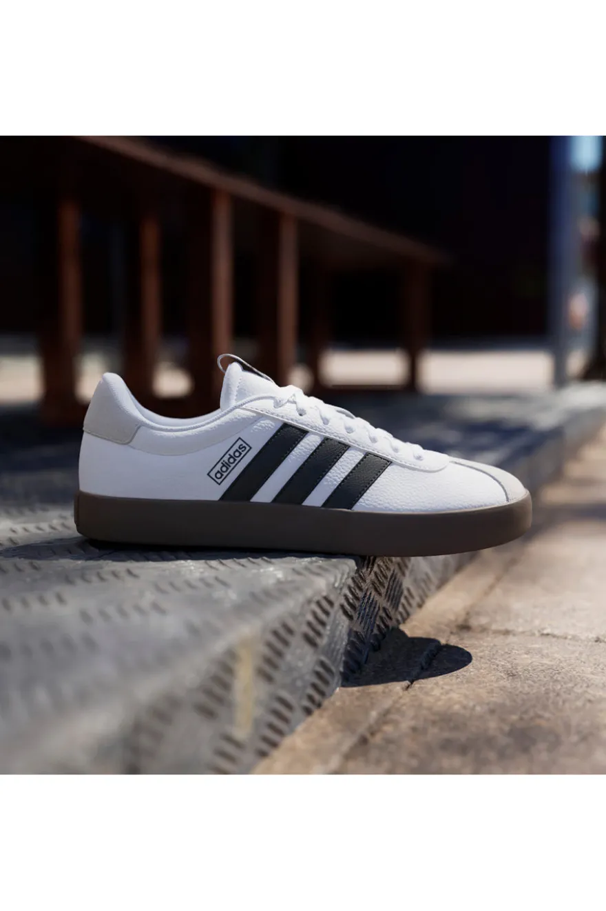 Sneakers bianche con dettagli neri suola in gomma Adidas Vl Court 3