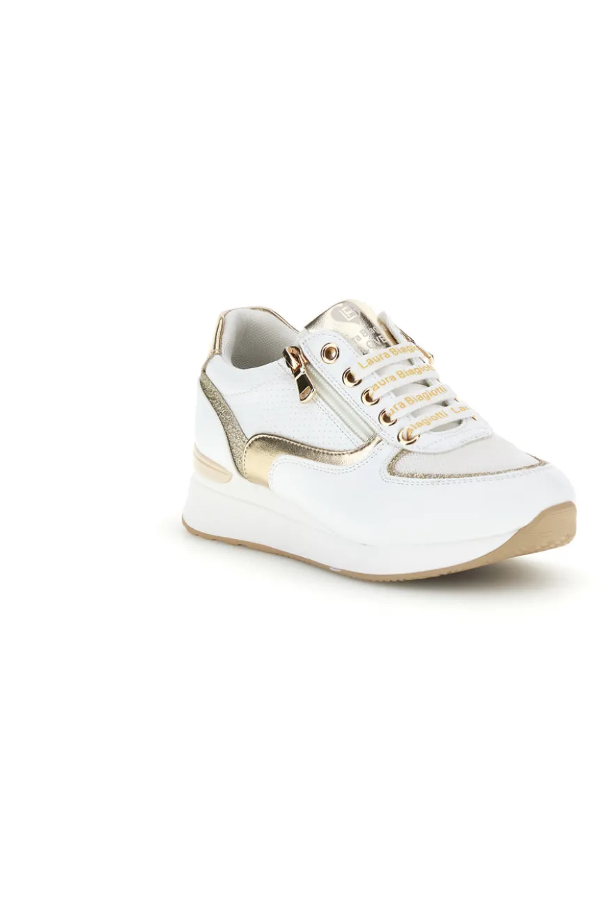 Sneakers bianche con dettagli dorati platform Laura Biagiotti 8481C9758