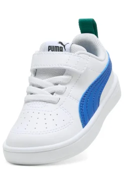 Sneakers bianche con dettagli blu e passante posteriore Puma Rickie AC+ Inf