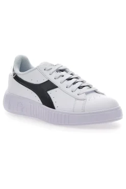 Sneakers Bianche con Fregio Nero Diadora Step P Teamtime
