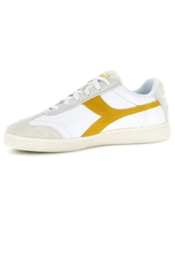 Sneakers Bianche con inserto giallo Diadora Kick Sl