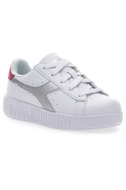 Sneakers Bianche con Logo Argento e Dettaglio Fuxia DIADORA GAME STEP METAL PS