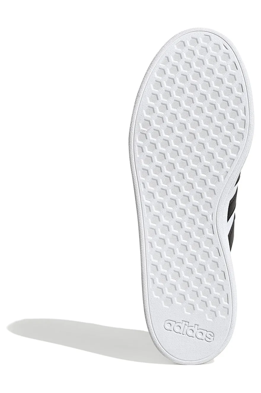 Sneakers bianche con strisce nere stile tennis Adidas Grand Court Base 2
