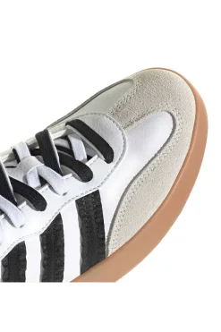 Sneakers bianche con strisce nere e punta in suede Adidas Barreda