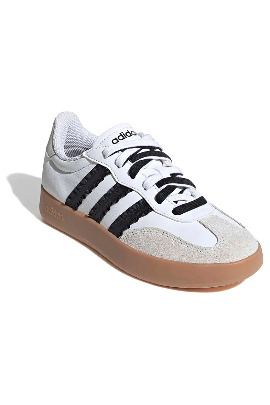 Sneakers bianche con strisce nere e punta in suede Adidas Barreda