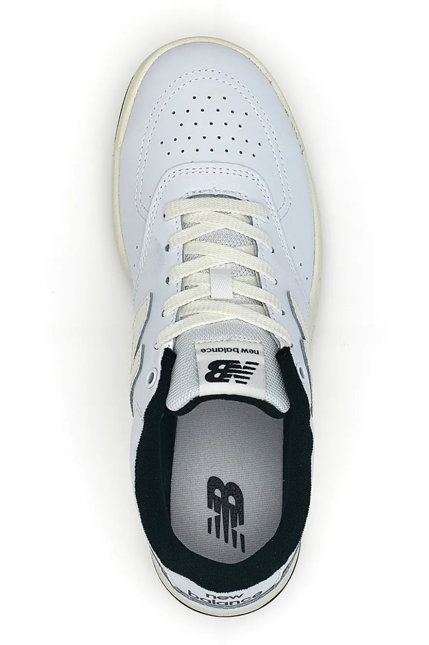 Sneakers bianche in pelle con profilo nero New Balance BB80AWB