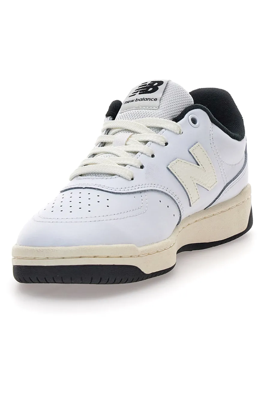 Sneakers bianche in pelle con profilo nero New Balance BB80AWB