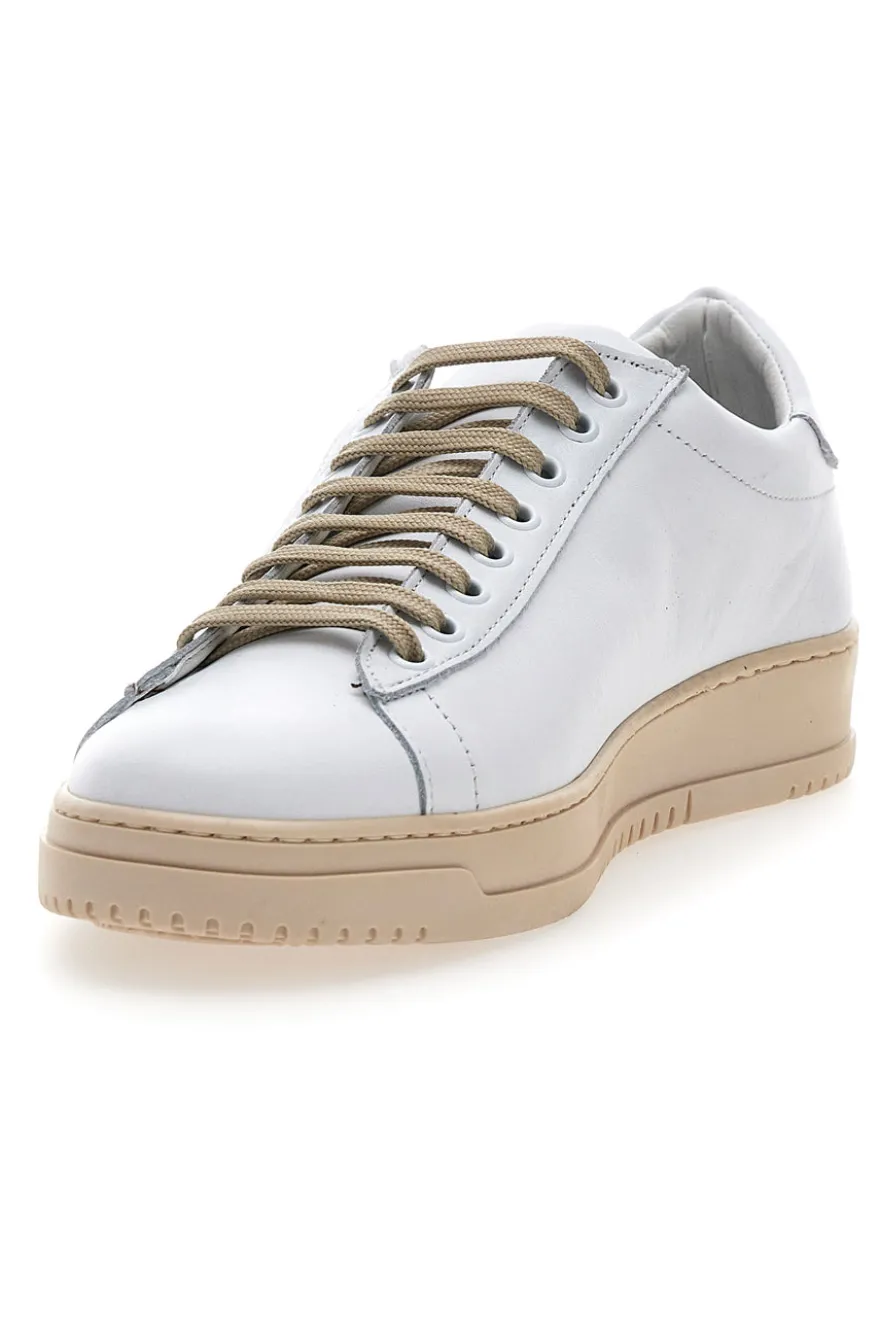 Sneakers bianche in vera pelle con inserti beige PTR 3000