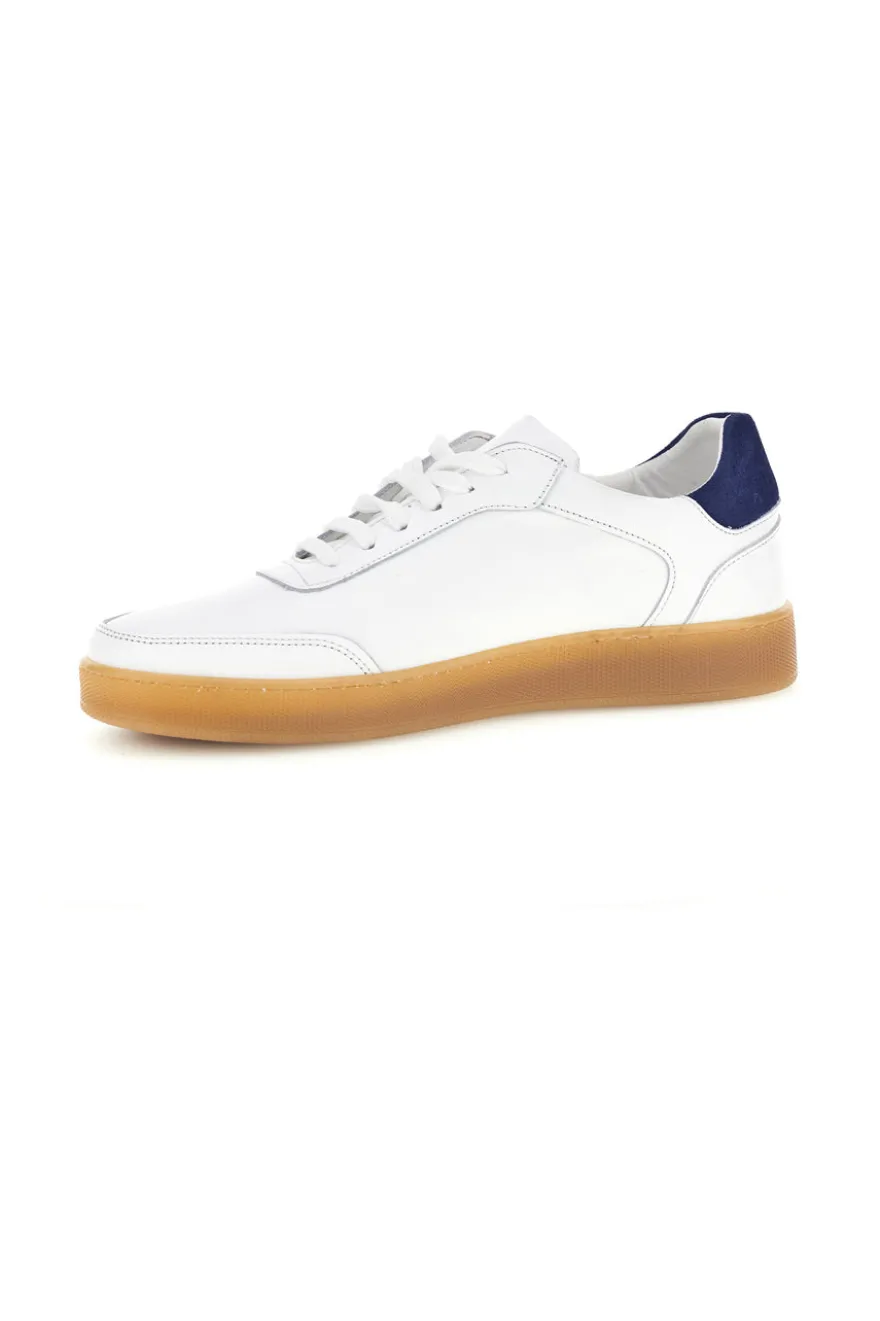 Sneakers bianche in vera pelle traforate in punta Ptr 7000