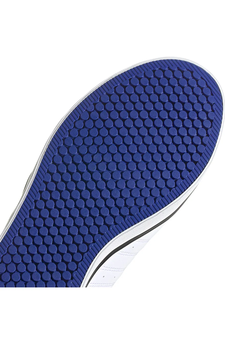 Sneakers bianche stile skate suola vulcanizzata Adidas Daily 3.0