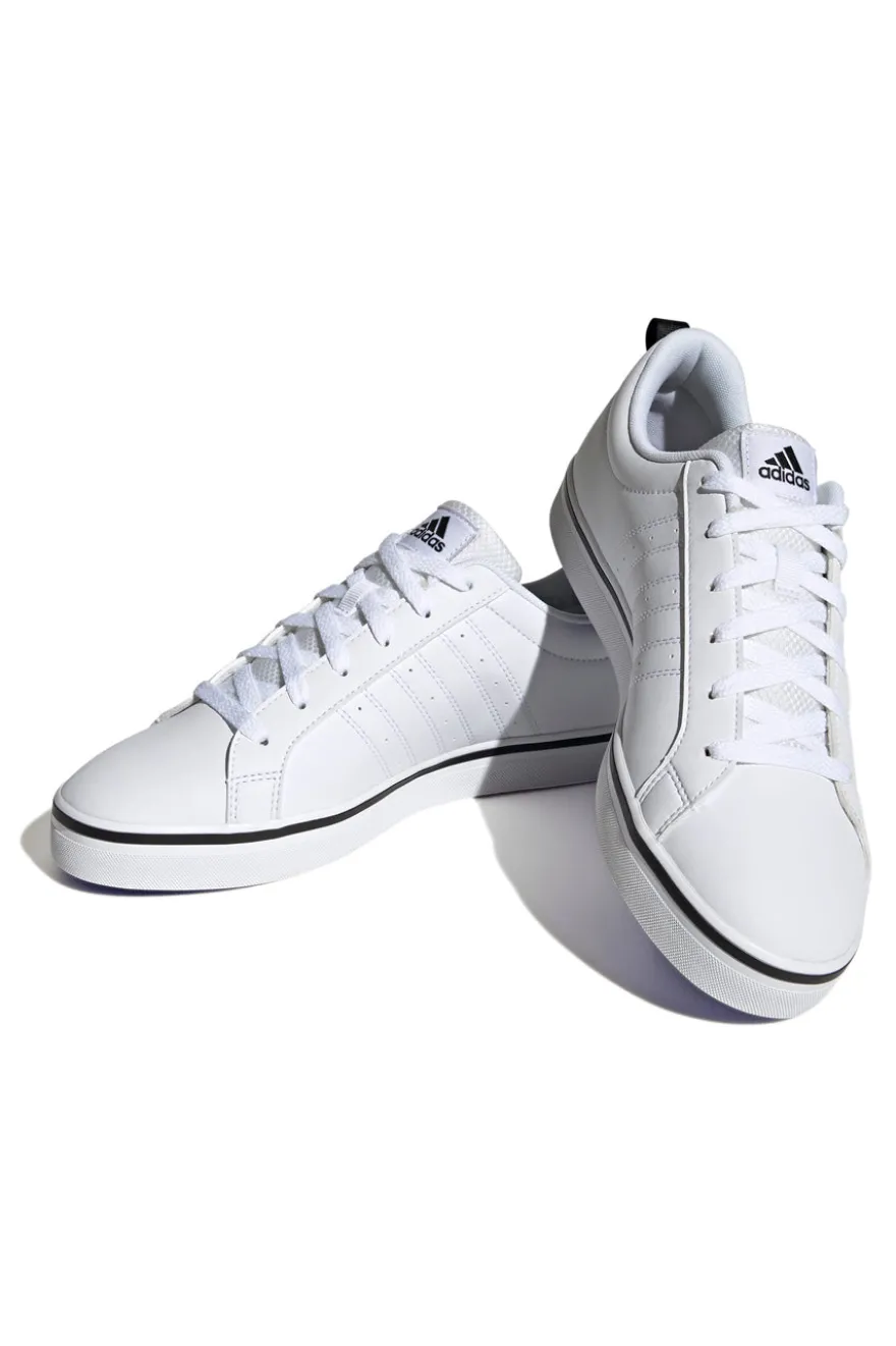 Sneakers bianche stile skate suola vulcanizzata Adidas Daily 3.0