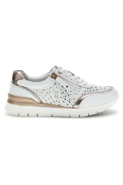 Sneakers bianche traforate in pelle con suoletta estraibile Prima riga 33314
