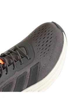 Sneakers Cloudfoam Cuxxion RapidFit Adidas Marroni