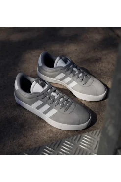 Sneakers grigie design T-Toe Adidas VL Court 3.0