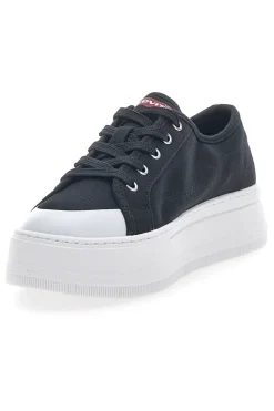 Sneakers in Tela Nere Levi's VTAM0031T