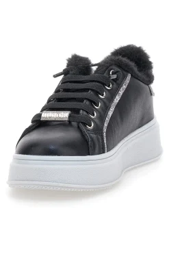 Sneakers nere con pelliccia e dettagli metallici Grazie Girl 153451