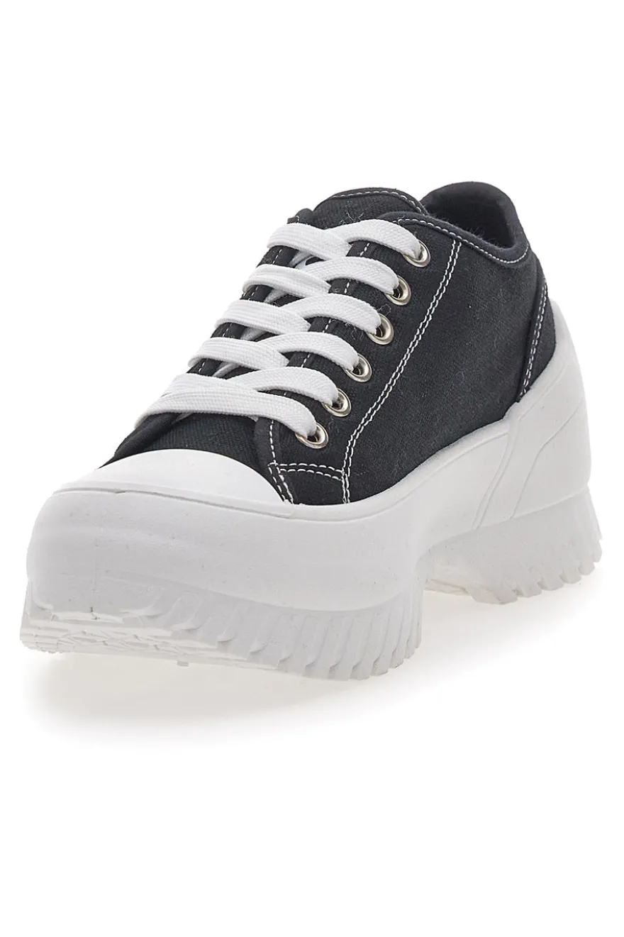 Sneakers Nere con Platform Freddy 7601