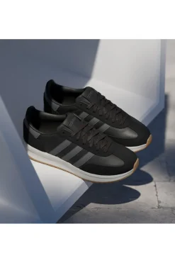 Sneakers nere con strisce grigie e suola ammortizzata Adidas Run 70s 2