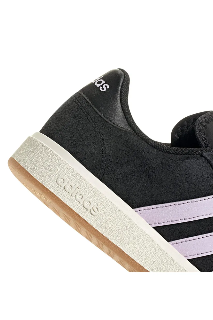 Sneakers nere con strisce lilla in suede Adidas Grand Court Base 00s