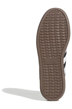 Sneakers nere con suola marrone e 3 strisce bianche Adidas Barreda