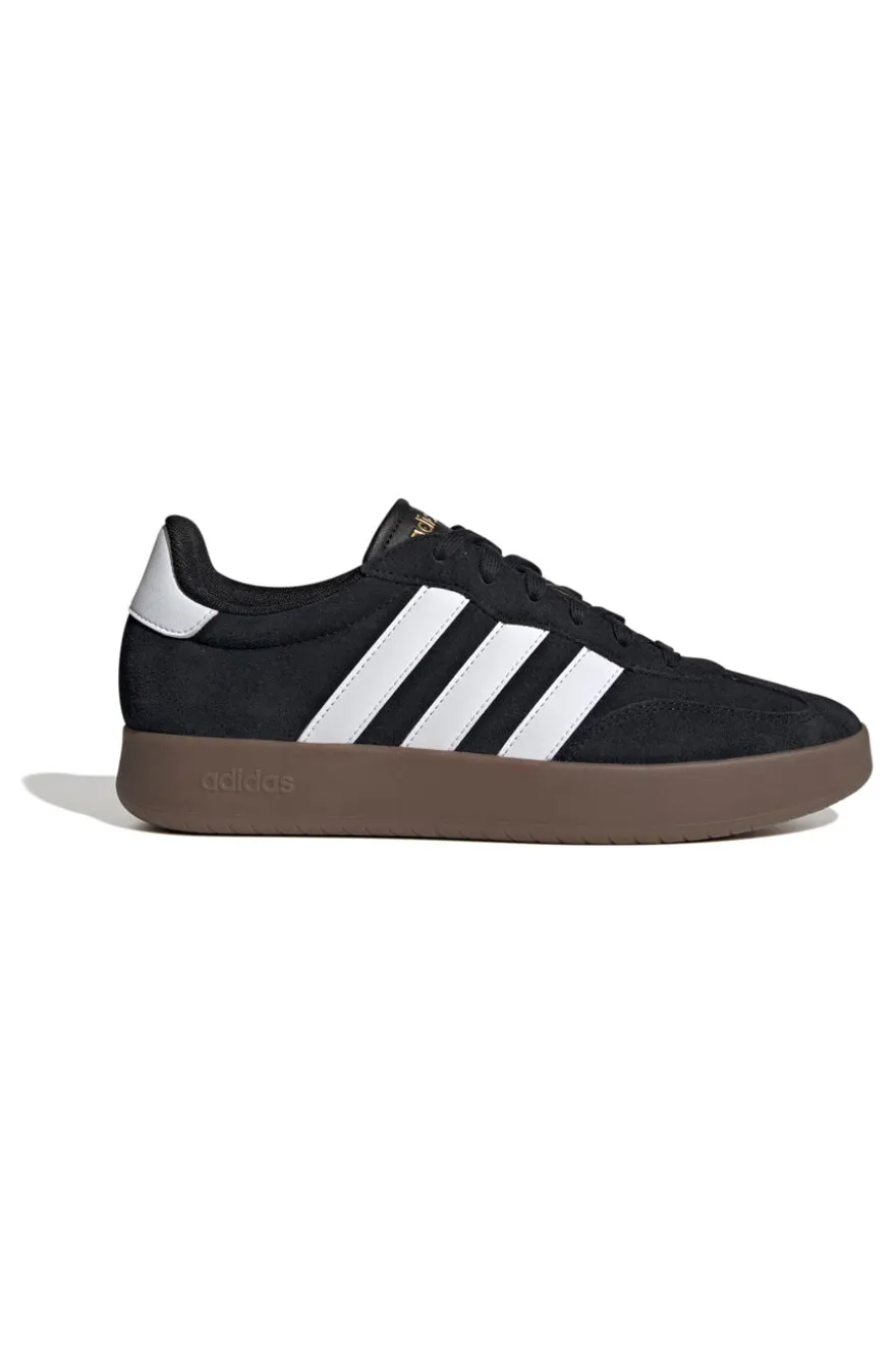 Sneakers nere con suola marrone e 3 strisce bianche Adidas Barreda