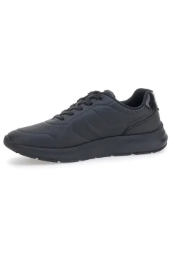 Sneakers nere in materiale tecnico Levi's Larry J
