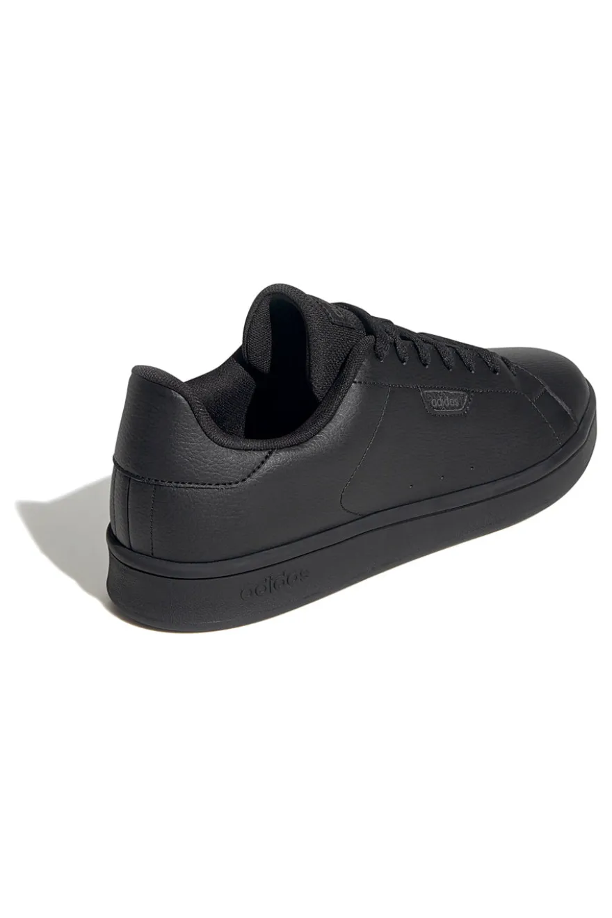 Sneakers nere in materiale riciclato Adidas URBAN COURT
