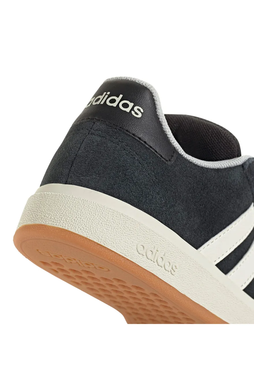 Sneakers Nero in suede Adidas Grand Court 00s