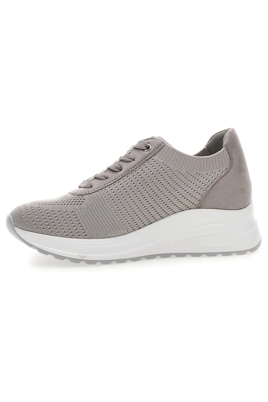 Sneakers tortora in tessuto traspirante con zeppa Inblu 485IN