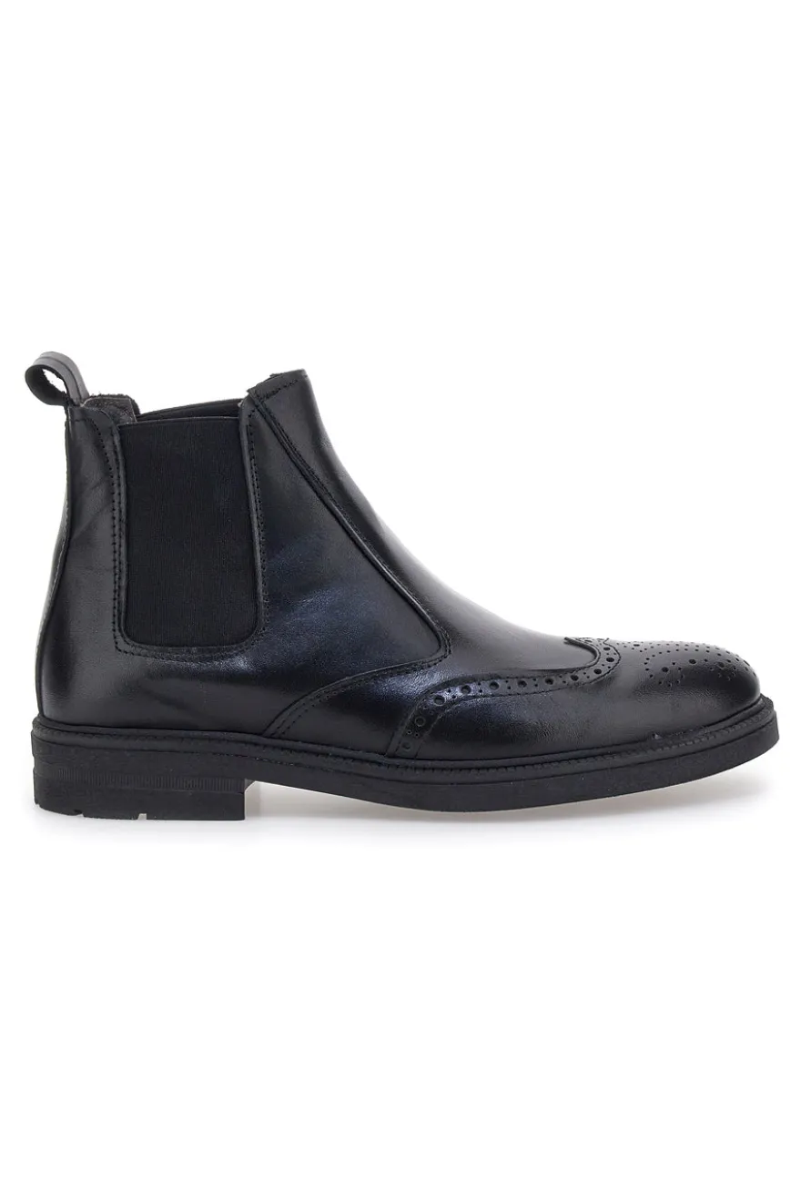 Stivaletti Beatles neri in pelle stile inglese con coda di rondine Pittarello 10