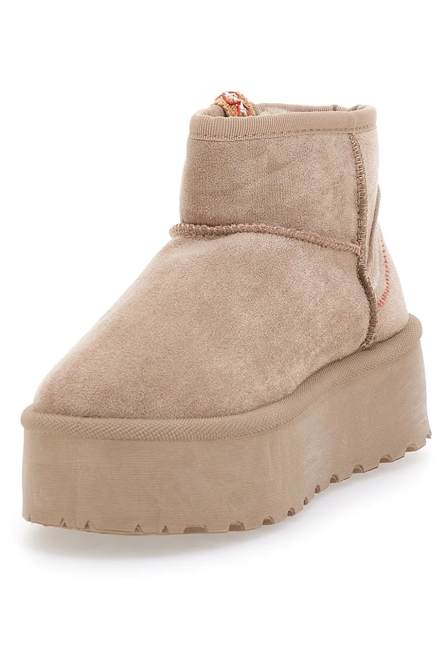 Stivaletti Beige Con Pelo e Flatform ME&ME 002