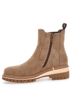 Stivaletti chelsea beige con suola carrarmato Altemberg 2