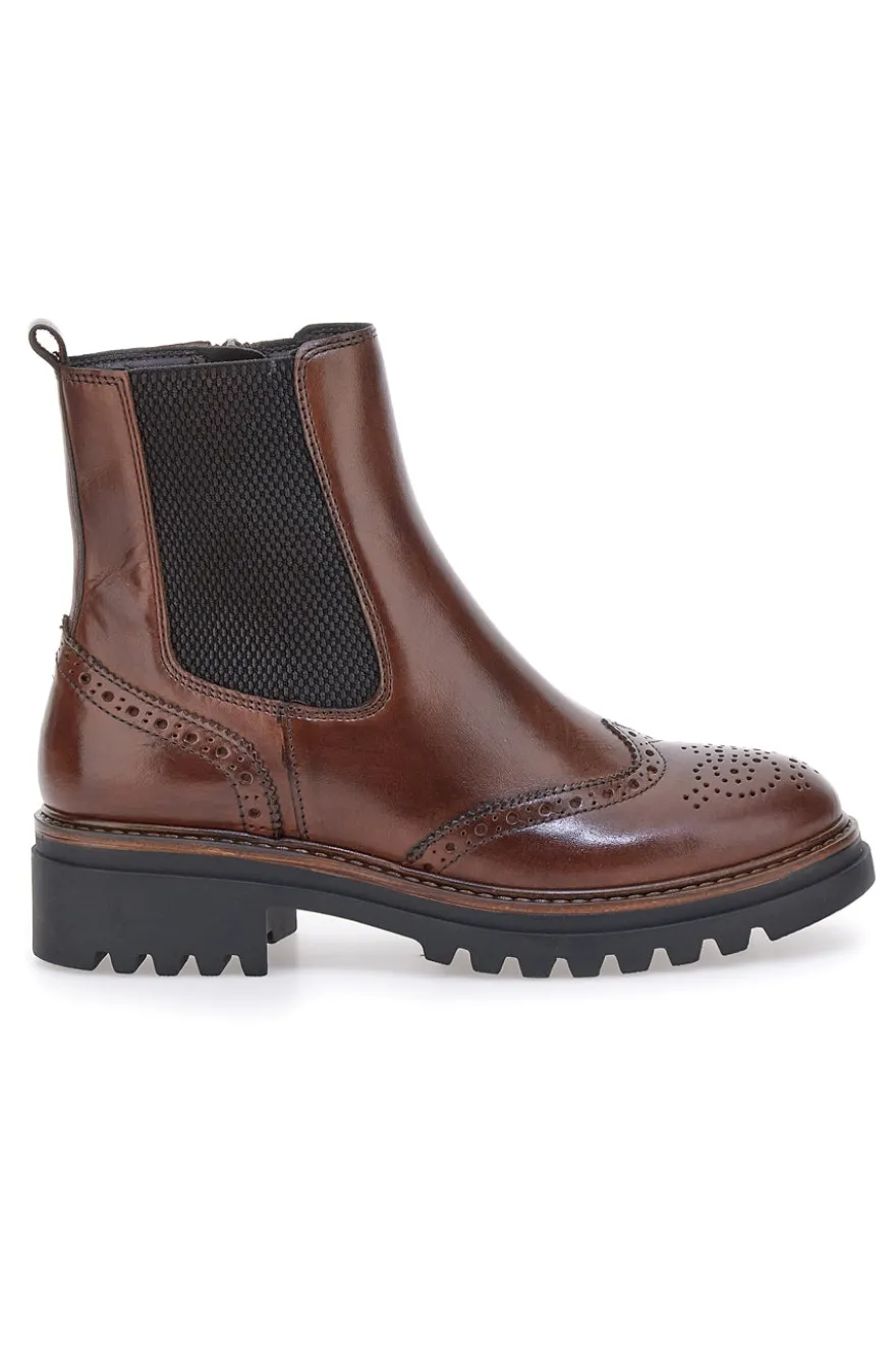 Stivaletti marroni in vera pelle con lavorazione brogue Pittarello class 682