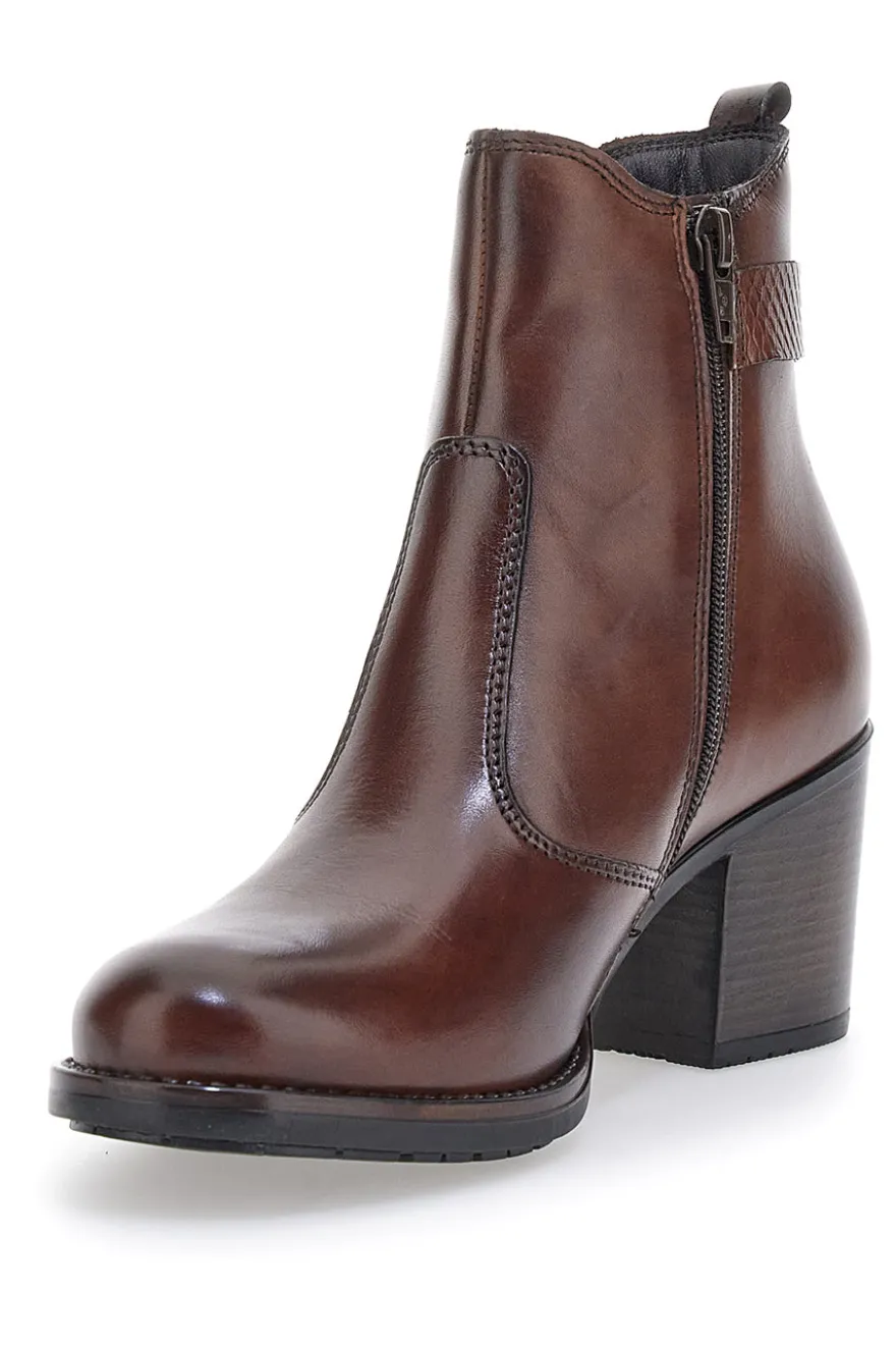 Stivaletti marroni in vera pelle con tacco a blocco PITTARELLO CLASS 3047