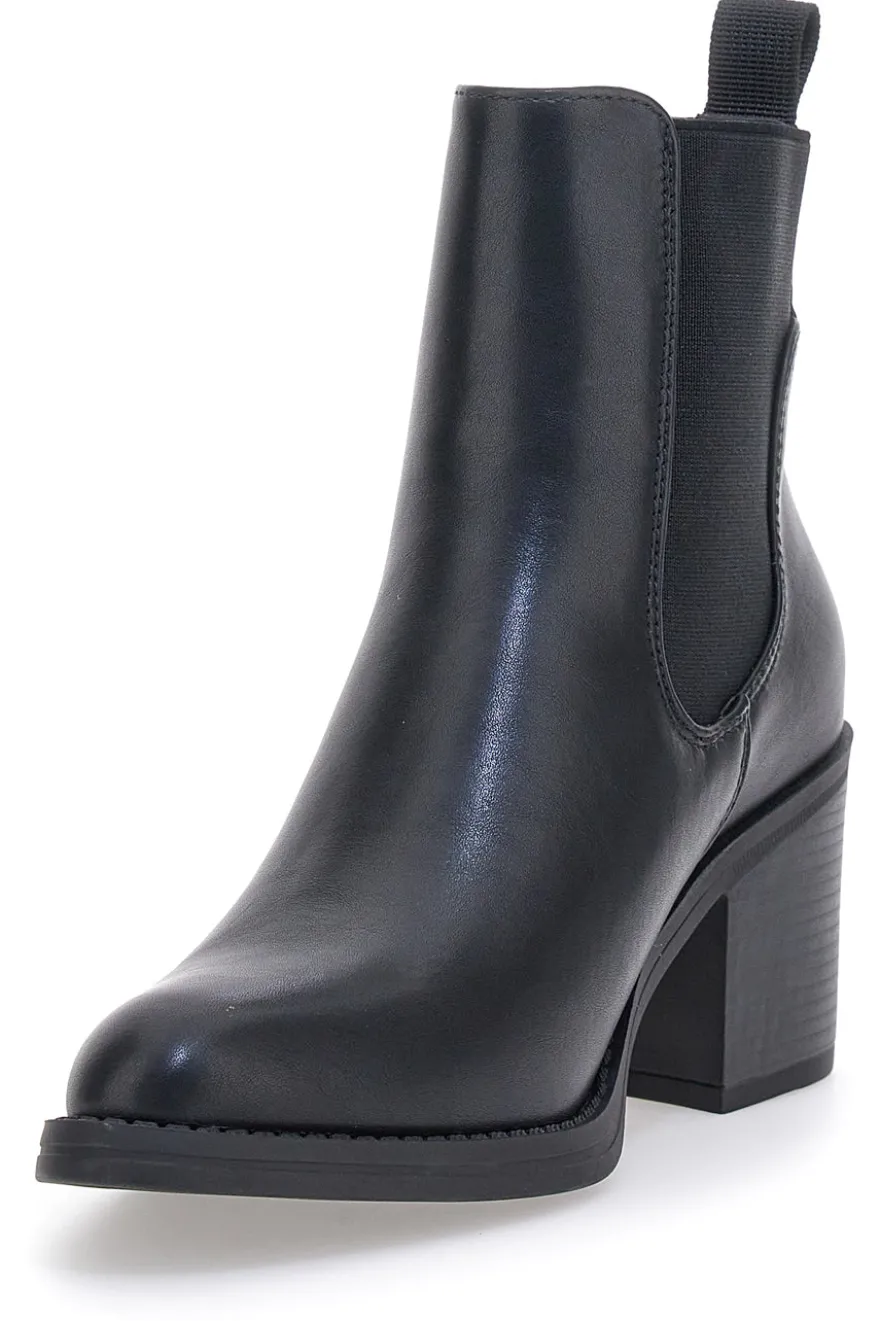 Stivaletti Neri con Elastici Laterali e Tacco Largo Pittarello Capsule 24186006