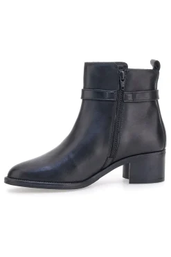 Stivaletti neri in pelle con tacco basso Pittarello Class 852160