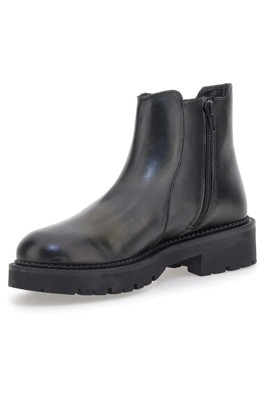 Stivaletti neri in vera pelle con suola carrarmato Pittarello glam 6436019