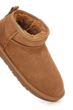 Stivaletti Pantofole camel imbottiti con pelo effetto scamosciato Mon Dieu L1200