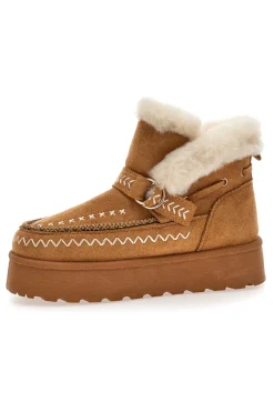 Stivaletti Pantofole camel con ricami a contrasto e interno con pelo Cafe' Cost GB2048