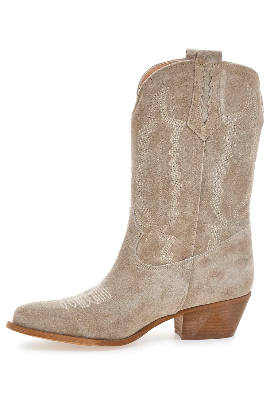 Stivaletti texani beige in vera pelle ricamati Pittarello love TEX4090