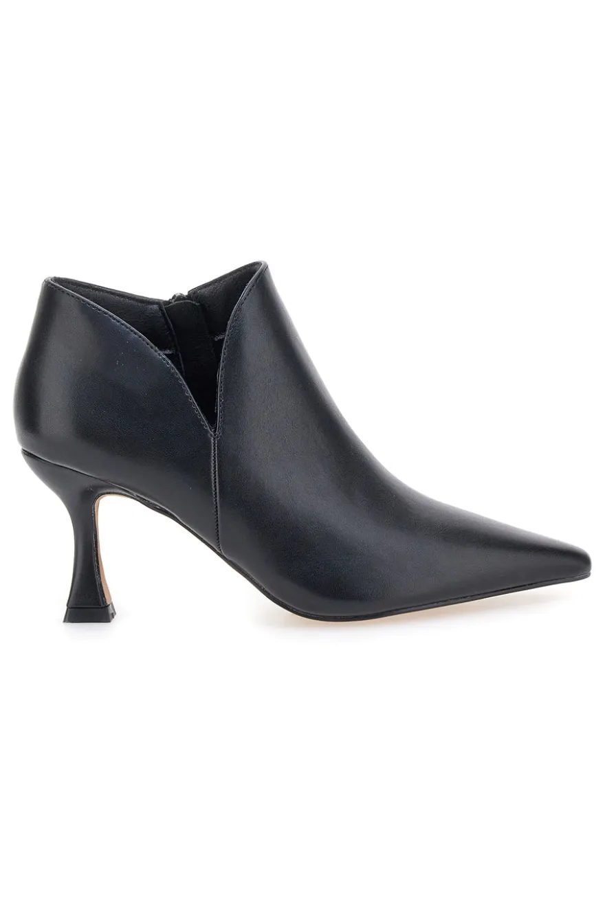 Stivaletto nero a punta con tacco a rocchetto Mon Dieu B8830Q8820Q11