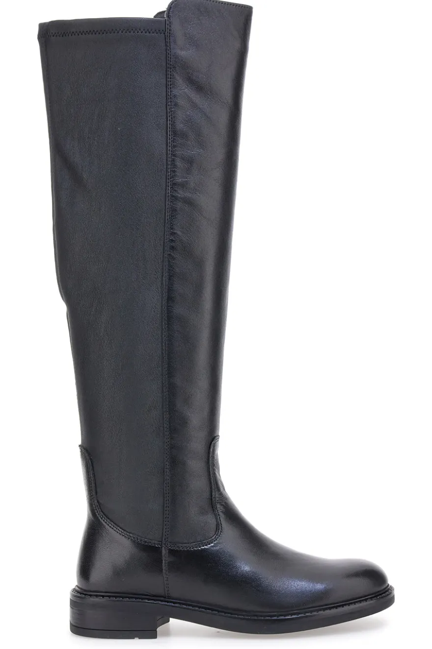 Stivali alti neri con gambale elasticizzato e fondo basso Pittarello Focus KI6036